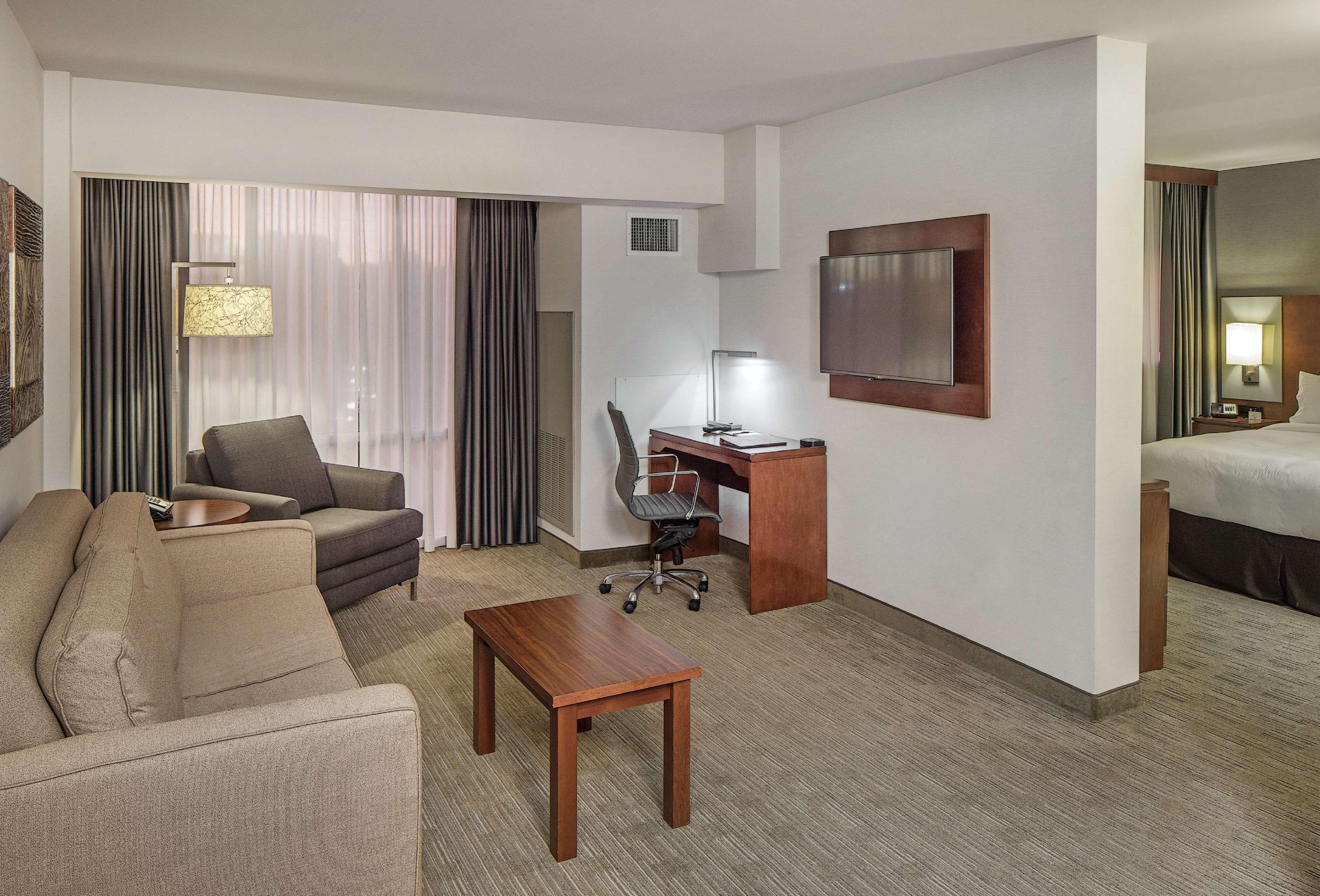 Doubletree By Hilton Omaha Southwest, Ne Hotell Exteriör bild