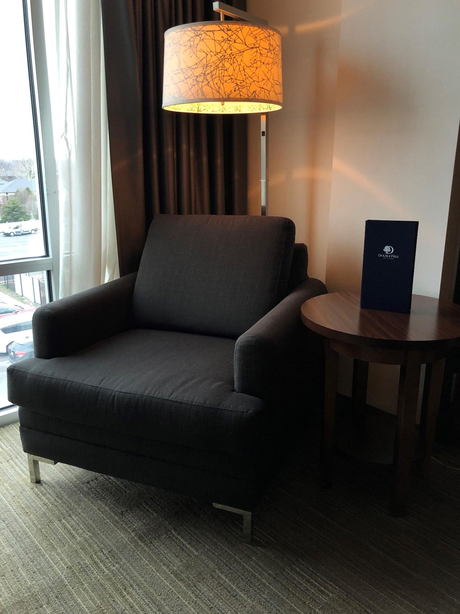 Doubletree By Hilton Omaha Southwest, Ne Hotell Exteriör bild
